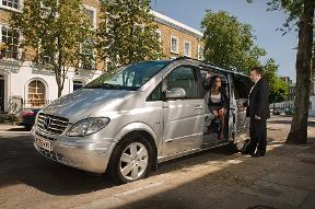 Mercedes Viano prom car hire